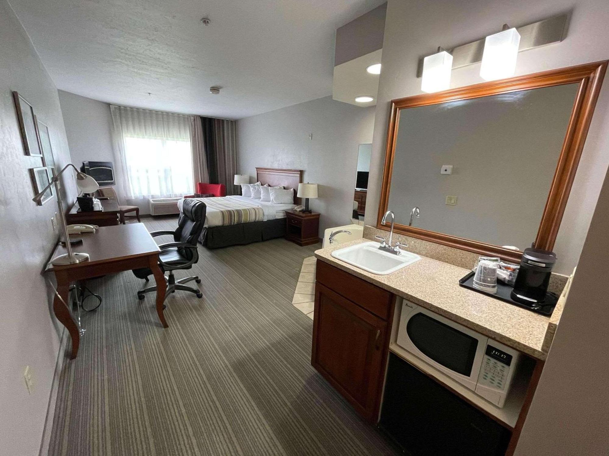 Country Inn & Suites By Radisson, Appleton North, Wi Little Chute Eksteriør bilde