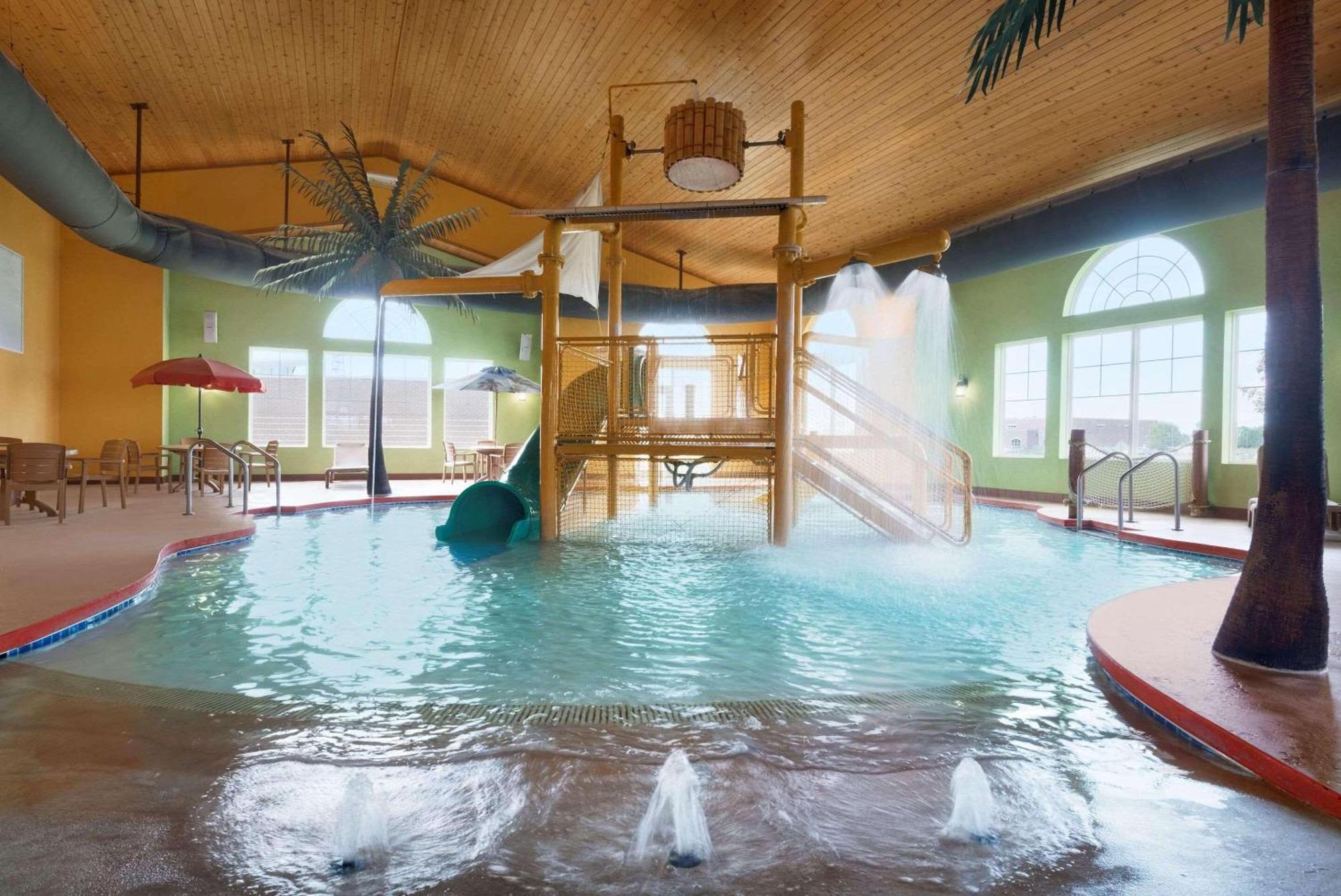 Country Inn & Suites By Radisson, Appleton North, Wi Little Chute Eksteriør bilde
