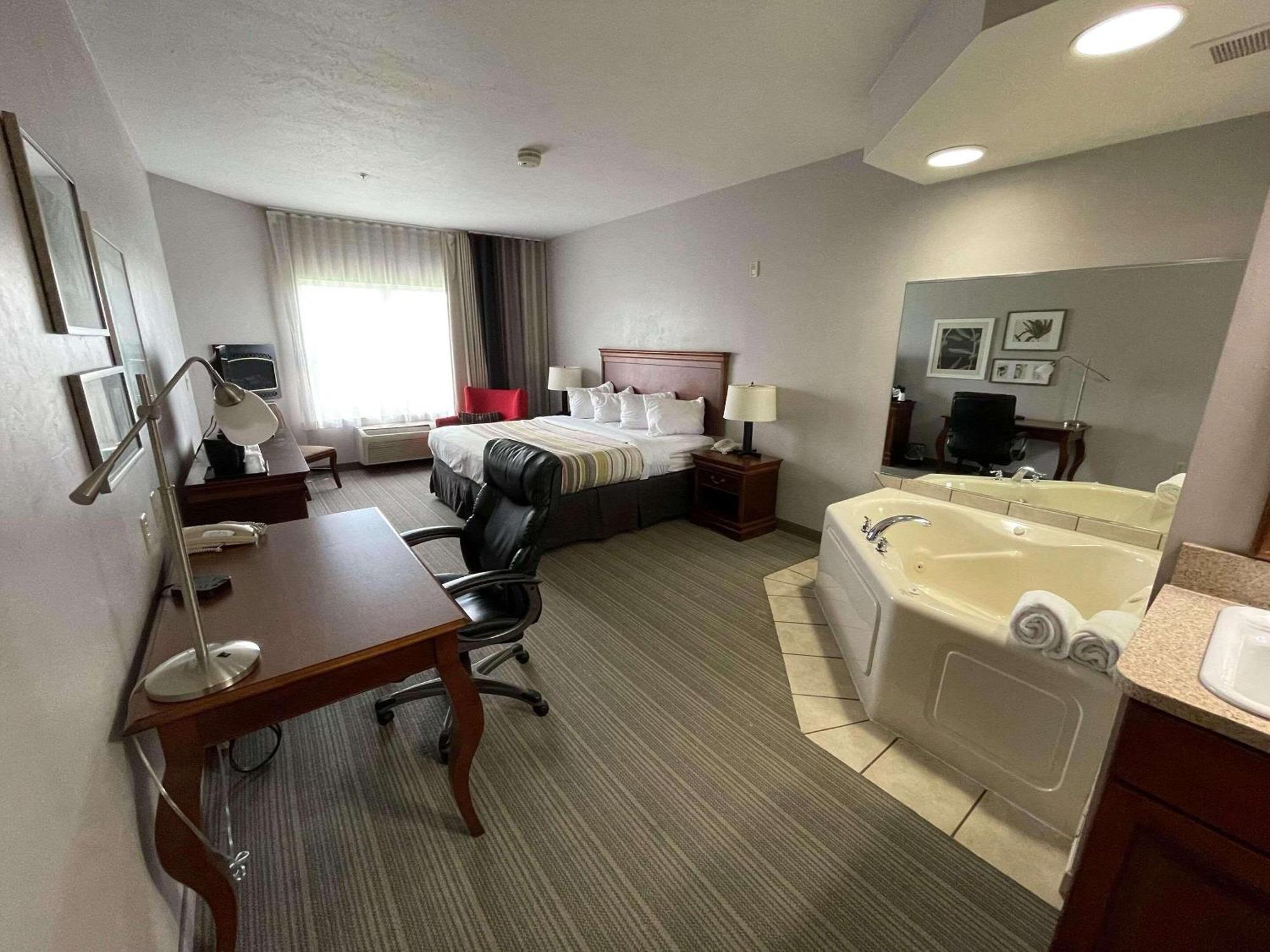 Country Inn & Suites By Radisson, Appleton North, Wi Little Chute Eksteriør bilde